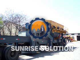 Wheel type cone mobile crushing station